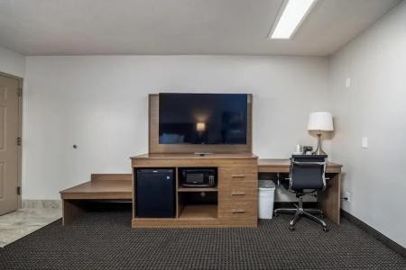 St. George Inn and Suites - 62