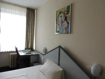 Bahn-Hotel - 20