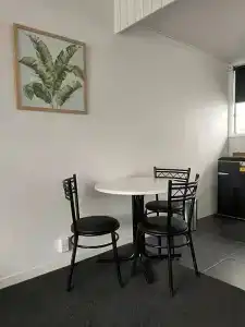 The Avenue - 25