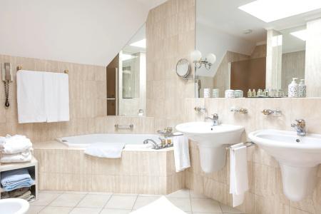Victoria Glion - 11