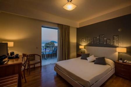 Mediterranean Beach Resort - 76