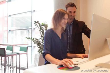 Novotel Suites Paris Roissy Cdg - 36