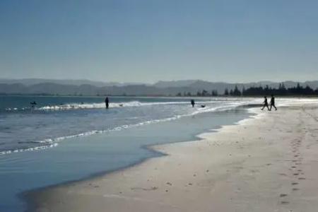 Whispering Sands Beachfront - 35