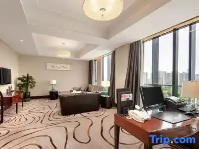 White Horse Lake Jianguo - 101