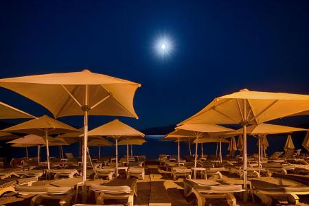 Romance Beach - 25