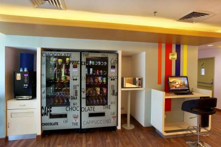 Holiday Inn Express Bengaluru Whitefield Itpl, An Ihg - 9