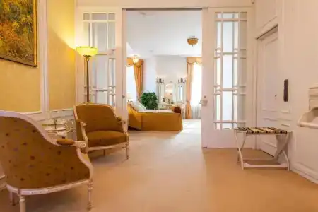 Tb Palace & Spa - 85