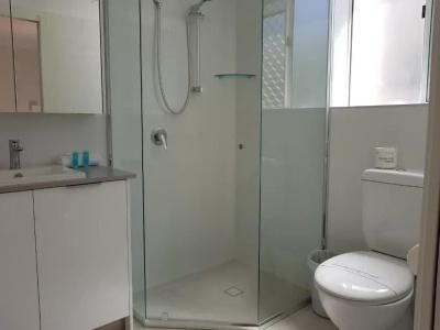 Markham Court - 124
