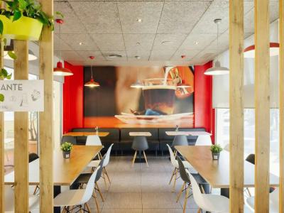 Ibis Sevilla - 27