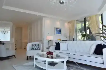 Boutique Vissi d'Arte - 144