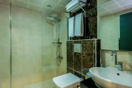 A Palace Suites - 170
