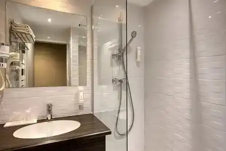 Best Western Graslin - 90