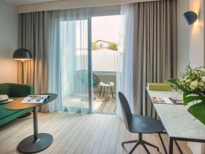 Mercure Ajaccio - 85