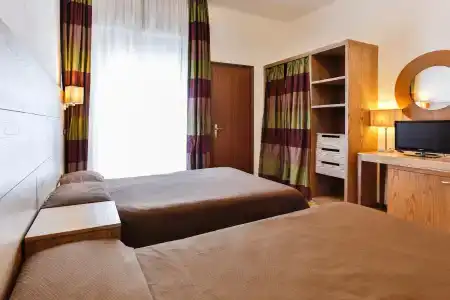 Avana Mare - 1