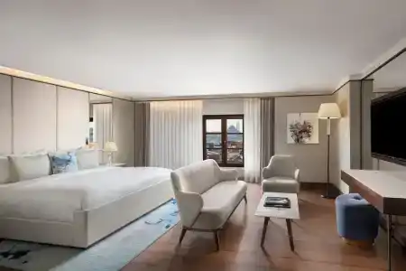 JW Marriott Istanbul Bosphorus - 36