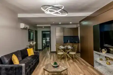 A Palace Suites - 76