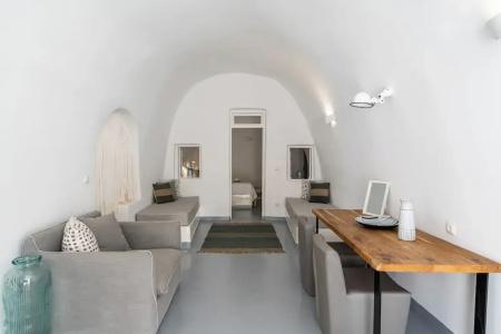 Cliff Side Suites - 106
