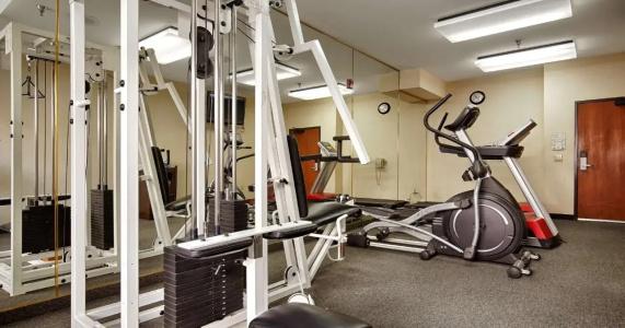 Best Western Airport Inn & Suites - 19