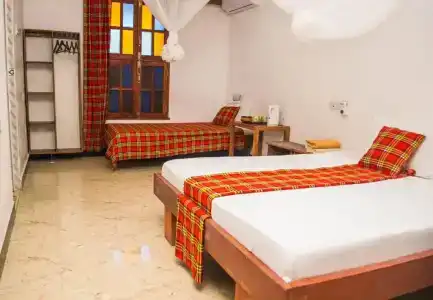 Stonetown View Inn - 52
