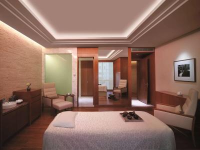 Grand Hyatt - 4