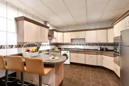 Kempinski Residences & Suites, - 54