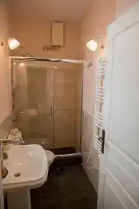 Kyria Boutique House - 41