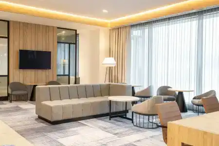 Courtyard by Marriott Inverness Airport - 5