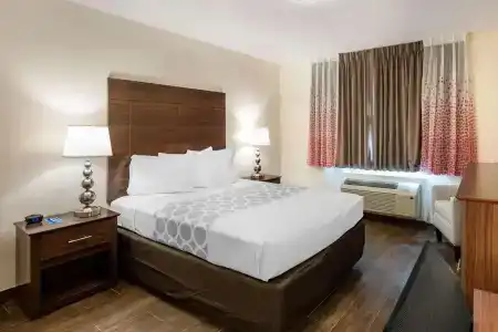 Rodeway Inn Hollywood - 7