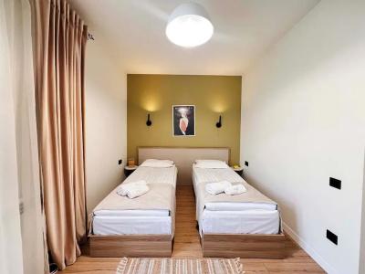 Motives Inn - 59