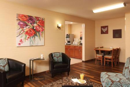 Quality Inn Oakwood - 4