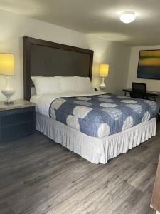 Extended Stay Studios - 18