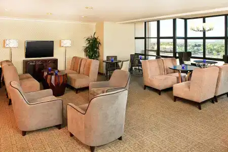 Sheraton Phoenix Crescent - 48