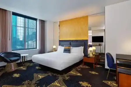 W - The Foshay - 54