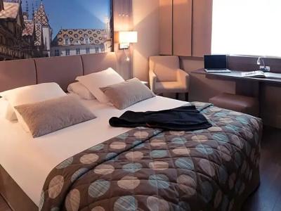Mercure Beaune Centre - 82