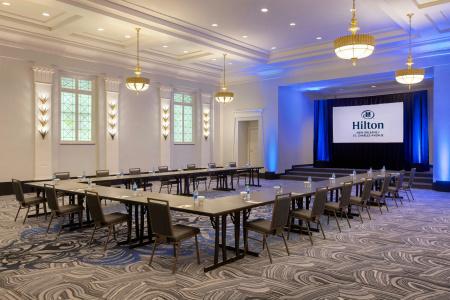Hilton New Orleans / St. Charles Avenue - 28