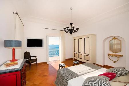 Eden Roc Suites - 314