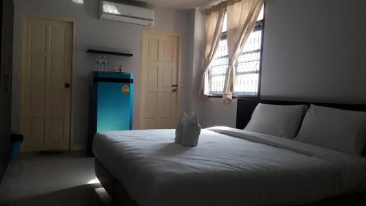 Chang Place - 12