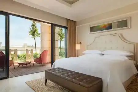 Sheraton Grand Danang Resort - 67