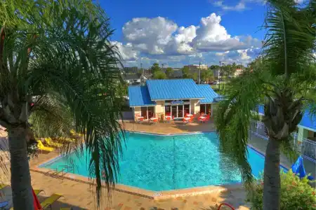 SureStay Plus by Best Western Orlando International Drive - 9