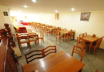 OYO 859 Golden Land - 17