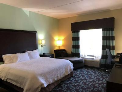 Hampton Inn & Suites Nashville at Opryland - 33