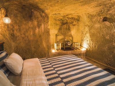 Atilla's Cave - 46