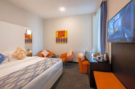 Ramada Encore by Wyndham - 27