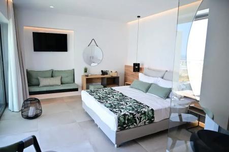 Kavos & Suites - 144