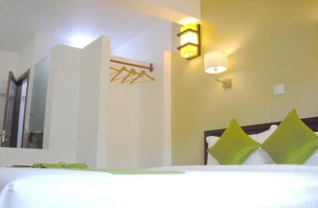 The Columns - 5