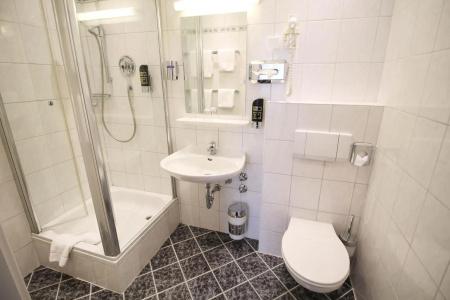 West an der Bockenheimer Warte - 25