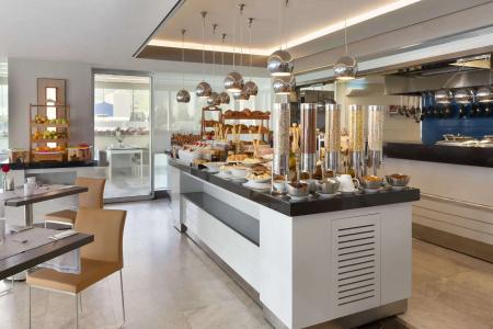 Ramada & Suites Kemalpasa - 9