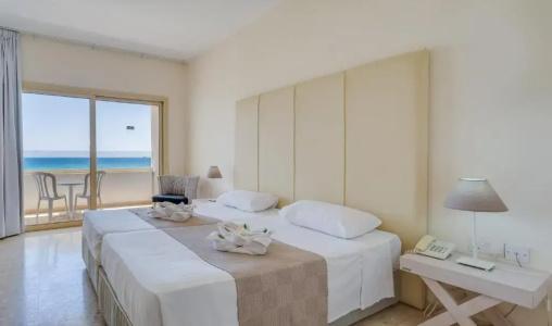 Piere - Anne Beach - 43