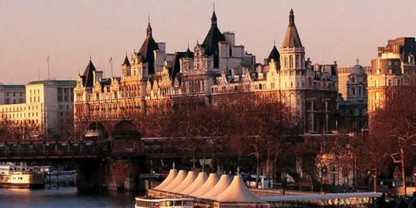 The Royal Horseguards - 16
