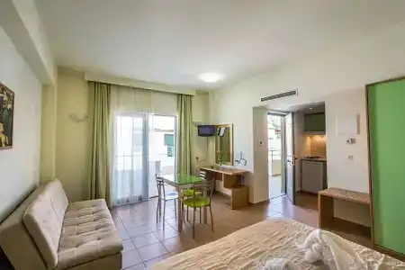 Athina Beach - 33